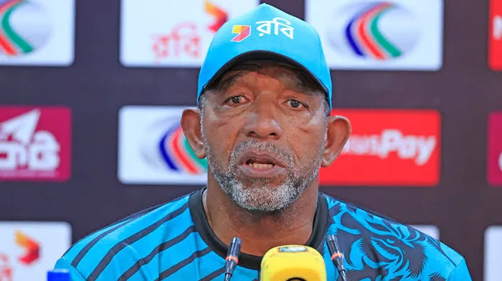 এক টেস্ট নয়, সিরিজ জিততে এসেছি: ফিল সিমন্স
