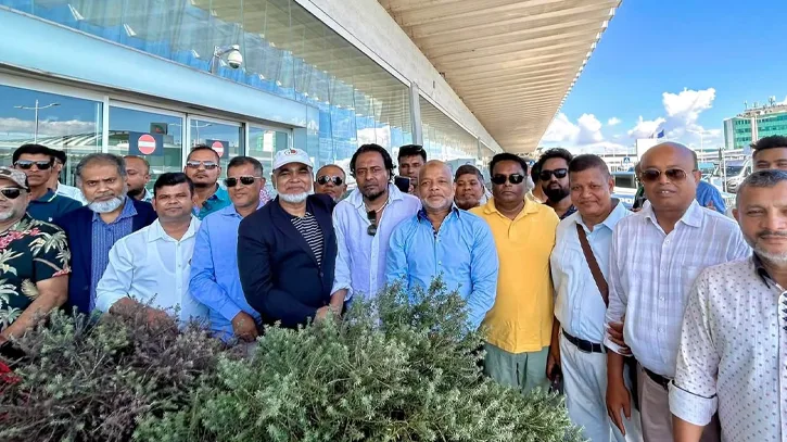 ইতালির রোম বিমানবন্দরে মিন্টু-টুকুকে বিএনপি শাখার উষ্ণ অভ্যর্থনা