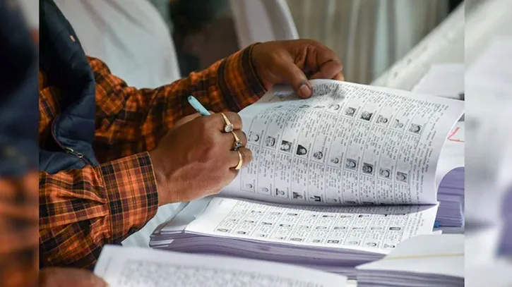 আন্দোলন-উত্তেজনার মধ্যে ভারতে ভোটার তালিকা থেকে বাদ প্রায় ১ কোটি নাম