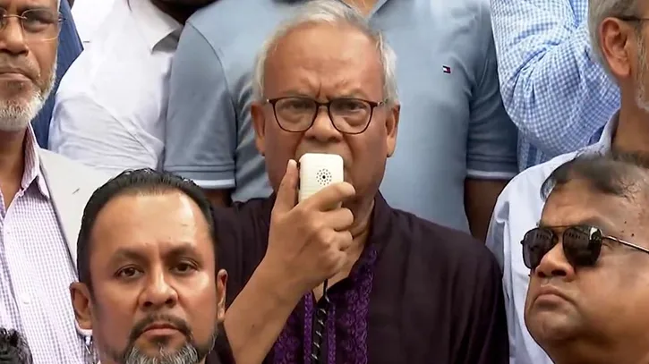 প্রশাসনে বসে ফ্যাসিবাদের দোসররা এখনও ষড়যন্ত্র করছে: রিজভী