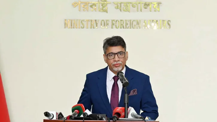 প্রধানমন্ত্রীর ভারত সফরের আগে অনুকূল পরিবেশ চায় ঢাকা: পররাষ্ট্র মন্ত্রণালয়
