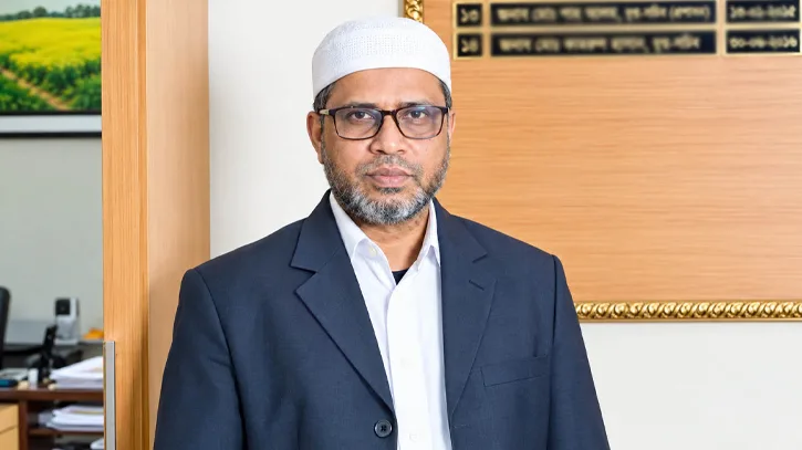 এনবিআর কর কমিশনার রাকিবকে ঘিরে ৩২৪ কোটি টাকার দুর্নীতির অভিযোগ