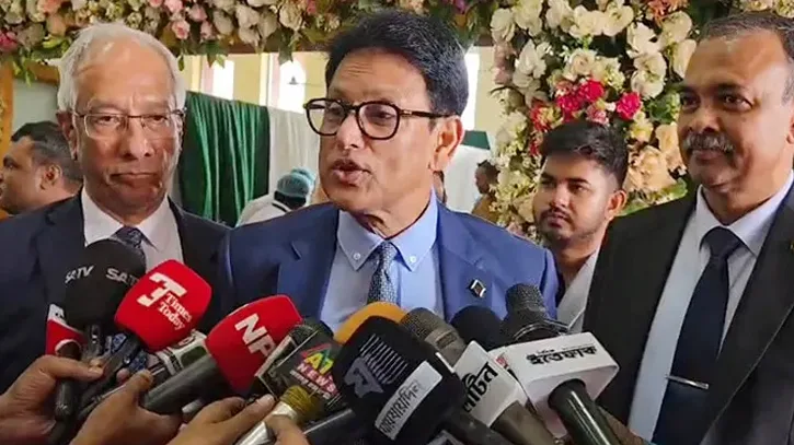সরকার উচ্চতর ডিগ্রিধারী তরুণদের কর্মসংস্থান বৃদ্ধির পরিকল্পনা নিয়েছে: শিক্ষামন্ত্রী