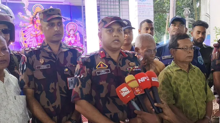 হাতীবান্ধা ও পাটগ্রামে ৬৫ পূজামণ্ডপে ১২ প্লাটুন বিজিবি মোতায়েন