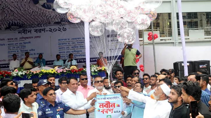 গোবিপ্রবিতে ২০২৫-২৬ শিক্ষাবর্ষের নবীন শিক্ষার্থীদের বরণ করে নিল বিশ্ববিদ্যালয় প্রশাসন