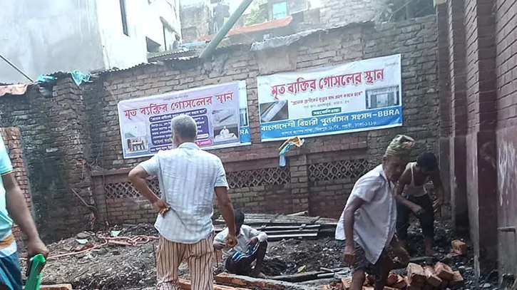 জামায়াত-বিএনপিপন্থিদের সংঘর্ষে উত্তপ্ত পল্লবী