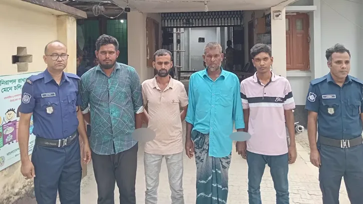 রাজশাহীতে নিষিদ্ধ ছাত্রলীগ নেতাসহ গ্রেপ্তার ৫