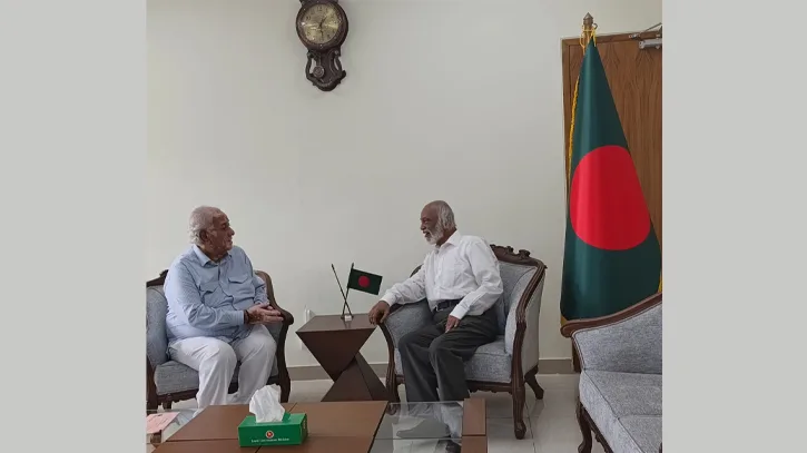 পার্বত্য অঞ্চলের যোগাযোগ উন্নয়নে স্থানীয় সরকার মন্ত্রীর সহযোগিতা চাইলেন সাচিং প্রু