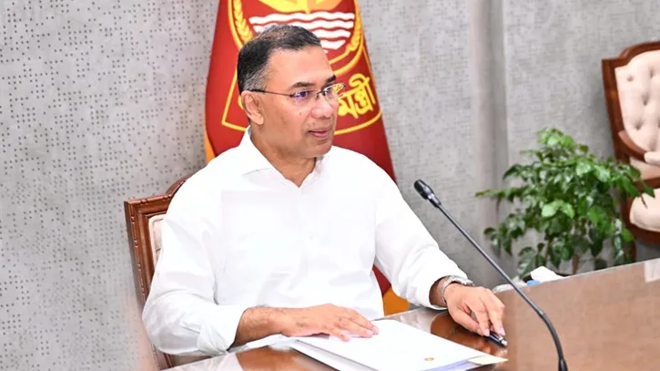 পলিথিন-প্লাস্টিকের অনিয়ন্ত্রিত ব্যবহার বন্ধে কঠোর পদক্ষেপের নির্দেশ প্রধানমন্ত্রীর