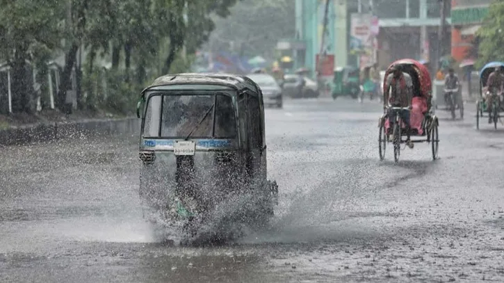 ঢাকায় বৃষ্টি নিয়ে দুঃসংবাদ, যা জানাল আবহাওয়া অফিস