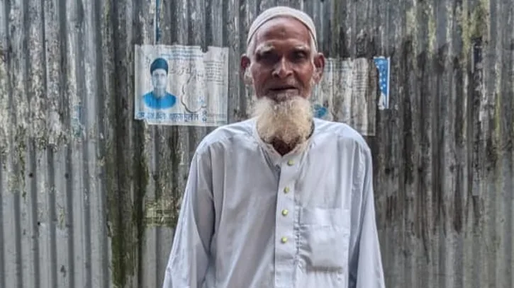 দেড় দশক পর ১০০ টাকার পাওনা পরিশোধ, সততায় মুগ্ধ স্থানীয়রা