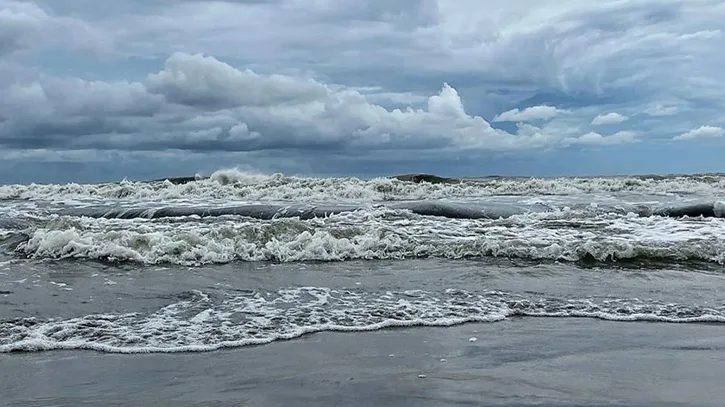 বঙ্গোপসাগরে নতুন লঘুচাপের আভাস, ৩ বিভাগে বৃষ্টির শঙ্কা