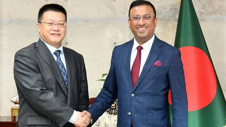 চীনের বিদায়ী রাষ্ট্রদূতের সঙ্গে পররাষ্ট্র প্রতিমন্ত্রীর সাক্ষাৎ