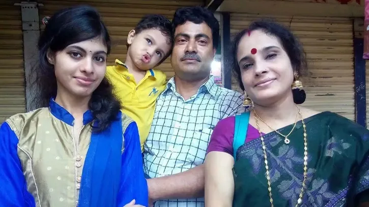 রংপুর জিলা স্কুলের সাবেক শিক্ষক, তাঁর স্ত্রী ও ২ সন্তানের লাশ উদ্ধার