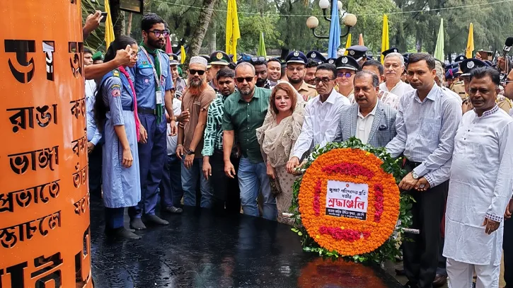 অর্জিত গণতন্ত্রকে প্রাতিষ্ঠানিক রূপ দিতে সরকার দৃঢ়প্রতিজ্ঞ: তথ্যমন্ত্রী