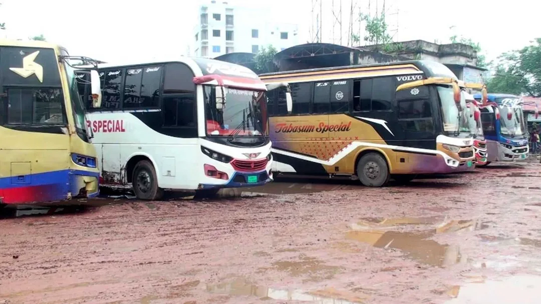 আজও রাজশাহীর সঙ্গে সারা দেশের বাস চলাচল বন্ধ