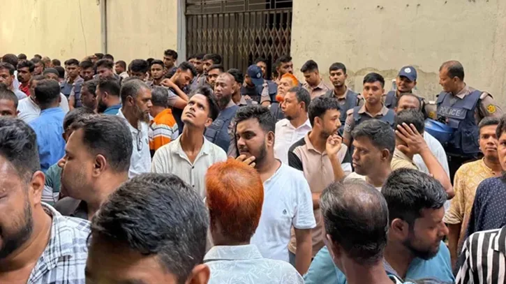 গুলিস্তান থেকে আ.লীগের একাধিক নেতাকর্মী আটক