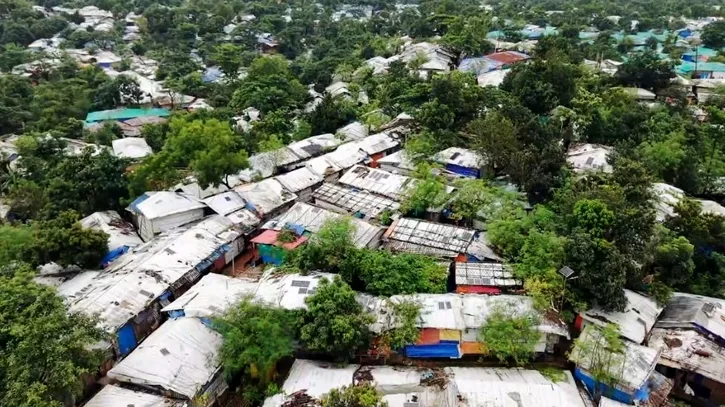 উখিয়ায় রোহিঙ্গা আশ্রয়শিবিরে ৩ সশস্ত্র গোষ্ঠীর গোলাগুলি