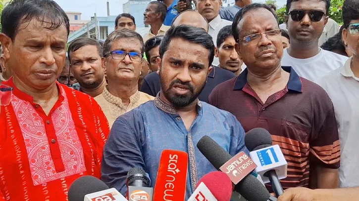 ‘আওয়ামী লীগকে ফেরাতে লংমার্চের ঘোষণা দিয়েছে জামায়াত-এনসিপি’