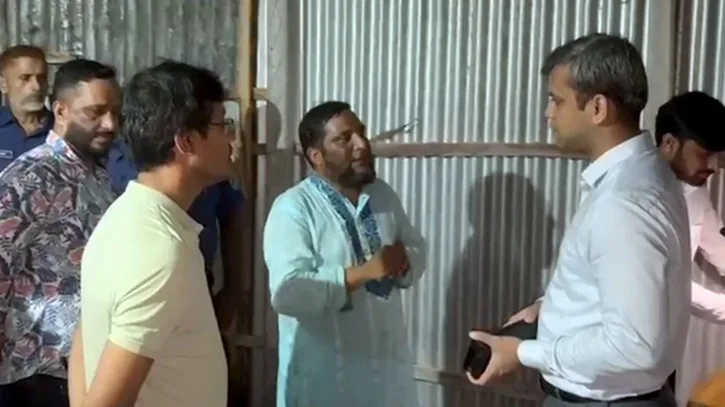 সার গুদামজাতের দায়ে সিরাজগঞ্জে জামায়াত নেতাকে জরিমানা