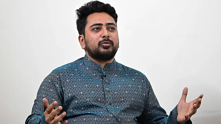 প্রাথমিক শিক্ষক নিয়োগেও চূড়ান্ত প্রহসনের নজির স্থাপন করেছে সরকার: নাহিদ