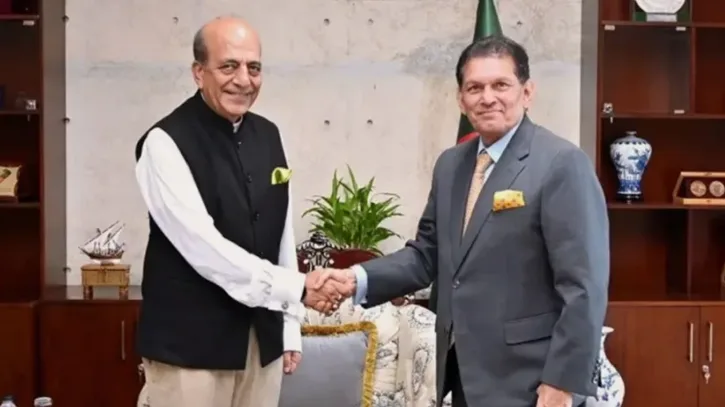 পররাষ্ট্রমন্ত্রী খ‌লিলুর রহমানের সঙ্গে বৈঠক করলেন দীনেশ ত্রিবেদী