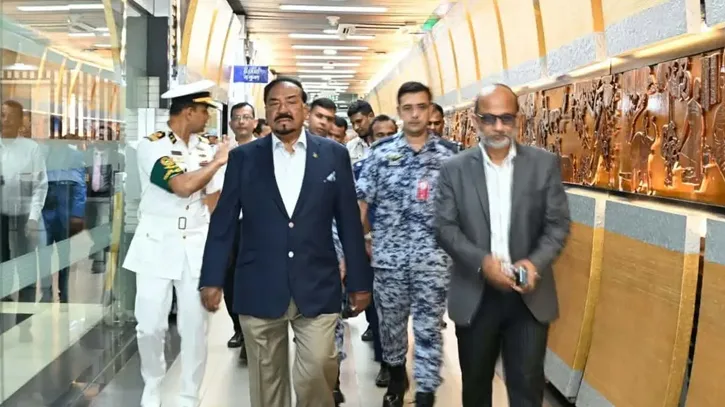 তাঞ্জানিয়ার উদ্দেশে ঢাকা ছাড়লেন স্পিকার, যোগ দেবেন আইপিইউ সম্মেলনে