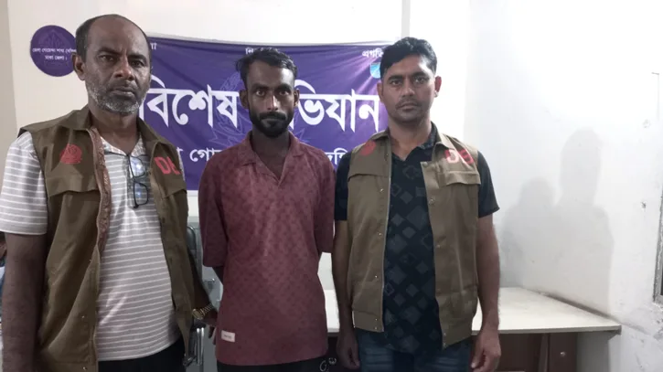 দক্ষিণ কেরানীগঞ্জে ডিবির অভিযানে মাদক ব্যবসায়ী গ্রেপ্তার