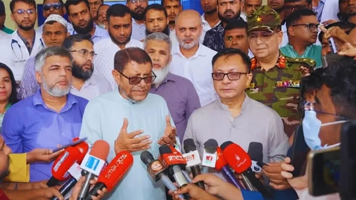দেশের সকল হাসপাতাল দালালমুক্ত করার চেষ্টা করছি: স্বাস্থ্যমন্ত্রী