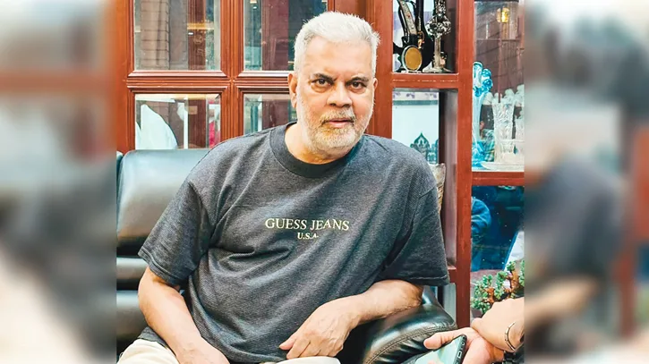 চিকিৎসা নিতে আগামীকাল লন্ডনে ফিরে যাচ্ছেন ইলিয়াস কাঞ্চন