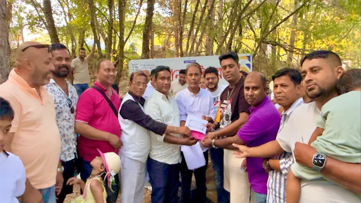 ইতালিতে মুন্সীগঞ্জ-বিক্রমপুর সমিতির বার্ষিক আনন্দভ্রমণ, প্রকৃতির সান্নিধ্যে প্রবাসীদের দিনভর উচ্ছ্বাস