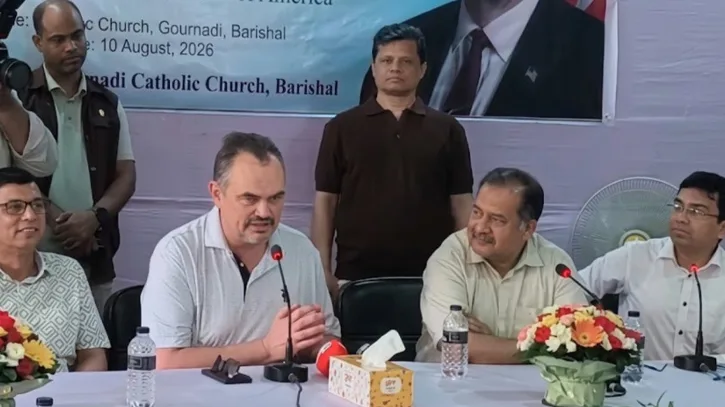 যুক্তরাষ্ট্র সব ধর্মের মানুষের সমান মর্যাদায় বিশ্বাস করে: মার্কিন রাষ্ট্রদূত