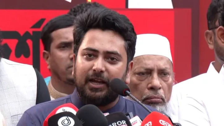 সরকারের ব্যর্থতায় দিল্লীতে হাসিনা প্রেস ব্রিফিং করেছে: নাহিদ ইসলাম