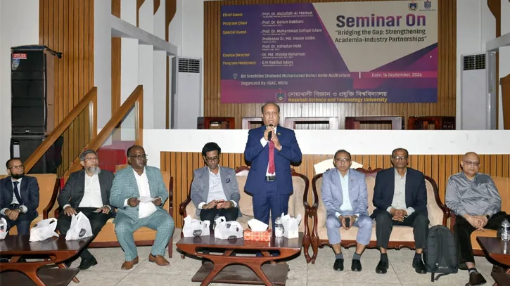 নোবিপ্রবিতে ‘ইন্ডাস্ট্রি-একাডেমিয়া পার্টনারশিপ’ শীর্ষক সেমিনার