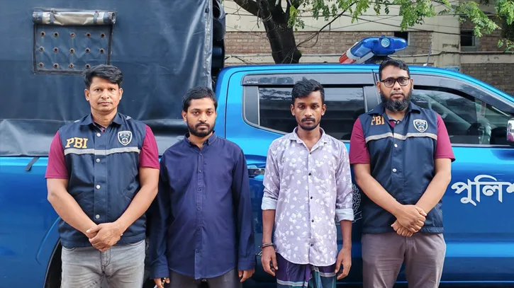 নারায়ণগঞ্জে চালককে হত্যা করে মিশুক ছিনতাইয়ের ঘটনায় ২ জনকে গ্রেপ্তার করেছে পিবিআই