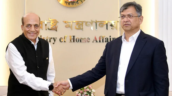 স্বরাষ্ট্রমন্ত্রীর সঙ্গে ভারতীয় হাইকমিশনারের সৌজন্য সাক্ষাৎ