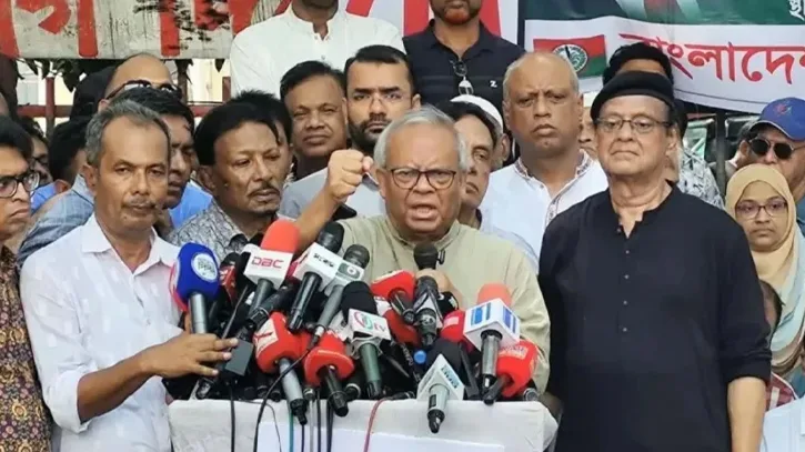 হাসিনাকে ফেরত না দিয়ে ভারত চক্রান্ত করছে: রিজভী