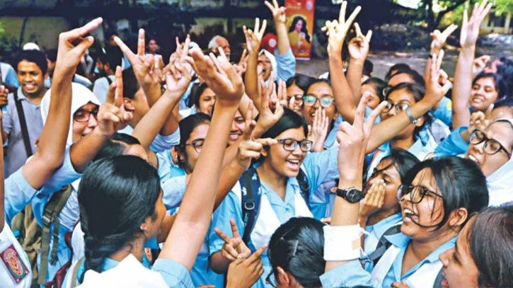 এসএসসি ও সমমান পরীক্ষার ফল প্রকাশ, পাসের হার ৬২ দশমিক ২৫