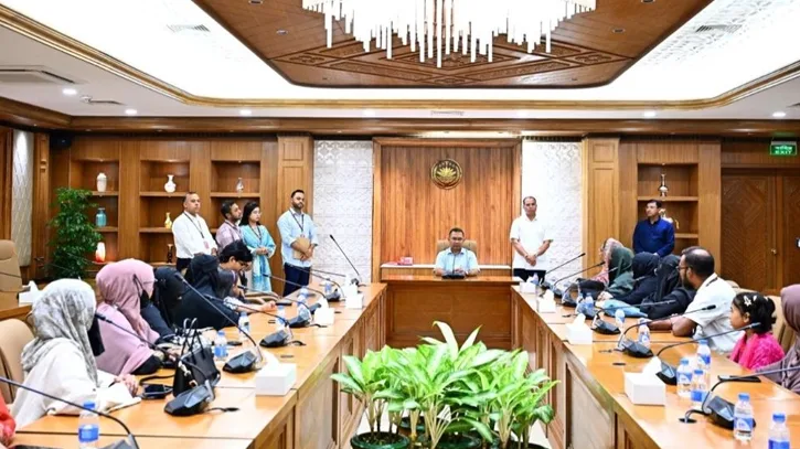 সবার সম্মিলিত প্রচেষ্টায় সুন্দর বাংলাদেশ গড়তে চাই: প্রধানমন্ত্রী
