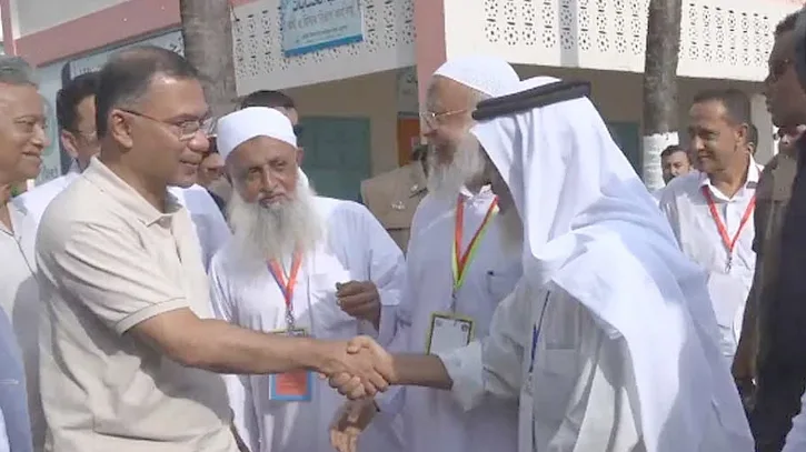 হেফাজত আমিরের সঙ্গে সাক্ষাৎ করলেন প্রধানমন্ত্রী